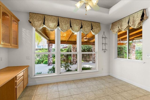 35 River Pointe Cir, Lodi, CA 95240