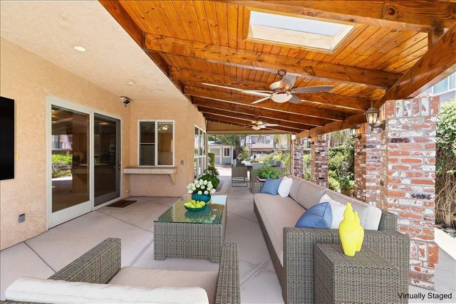 35 River Pointe Cir, Lodi, CA 95240