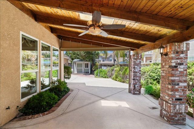 35 River Pointe Cir, Lodi, CA 95240