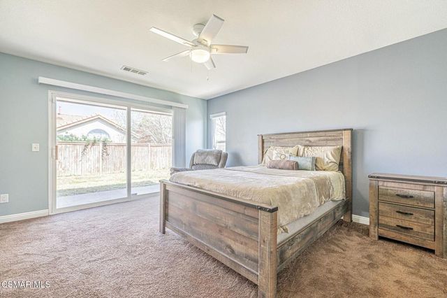 3459 Whisper Sands Avenue, Rosamond, CA 93560