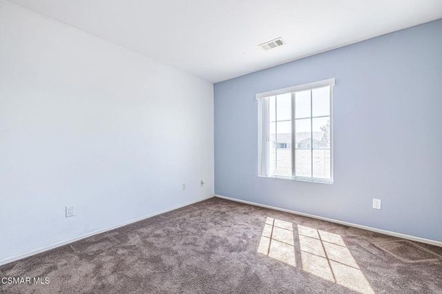 3459 Whisper Sands Avenue, Rosamond, CA 93560