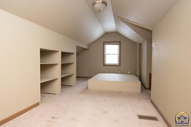 1119 NE Michigan AVE, Topeka, KS 66616