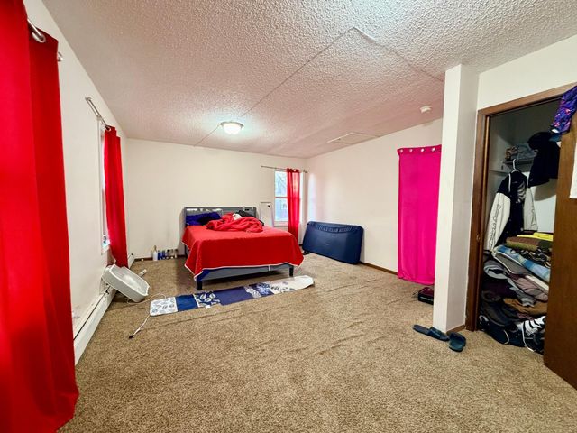 1224 4th Avenue, Worthington, MN 56187