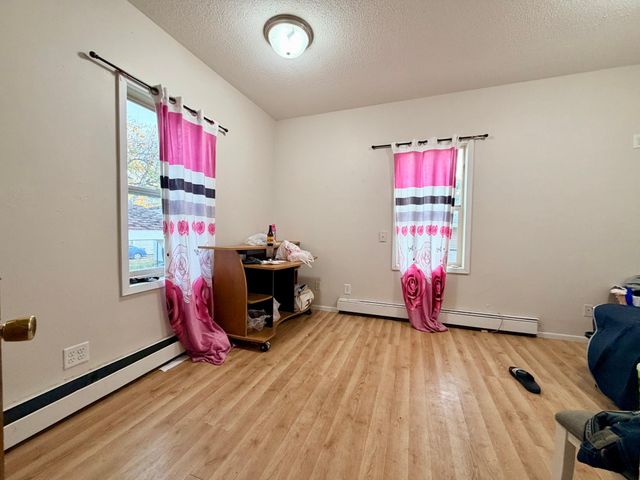 1224 4th Avenue, Worthington, MN 56187