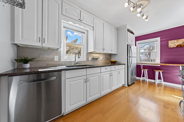 5248 Florida Avenue N, Crystal, MN 55428