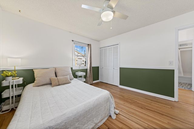 5248 Florida Avenue N, Crystal, MN 55428