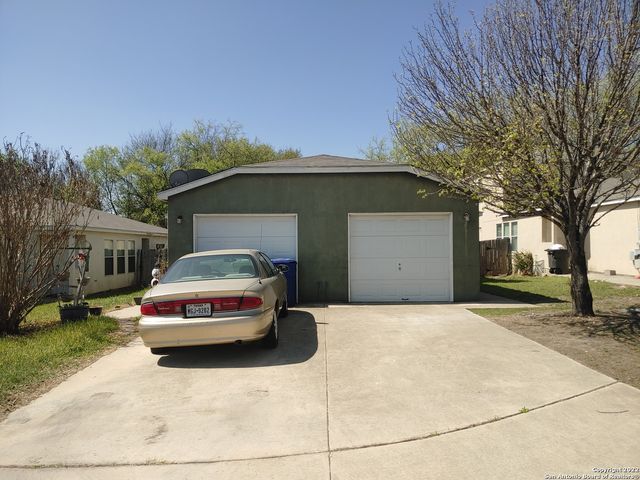 3834 MAVERICK CRK, San Antonio, TX 78247