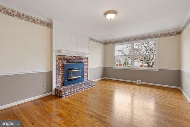 124 DECKER DR, Newark, DE 19711