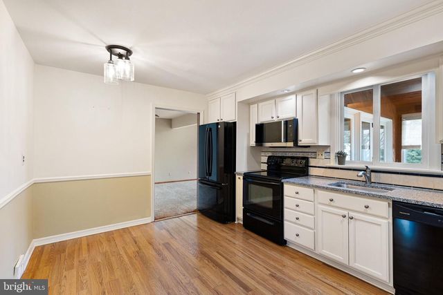 124 DECKER DR, Newark, DE 19711