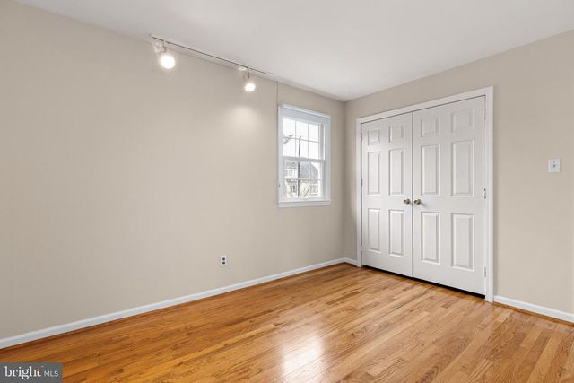 124 DECKER DR, Newark, DE 19711