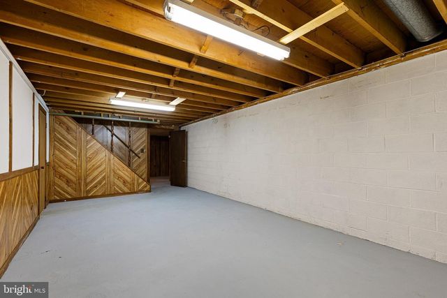 124 DECKER DR, Newark, DE 19711
