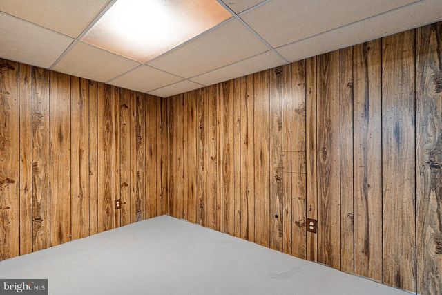 124 DECKER DR, Newark, DE 19711