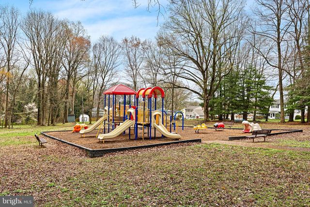 124 DECKER DR, Newark, DE 19711