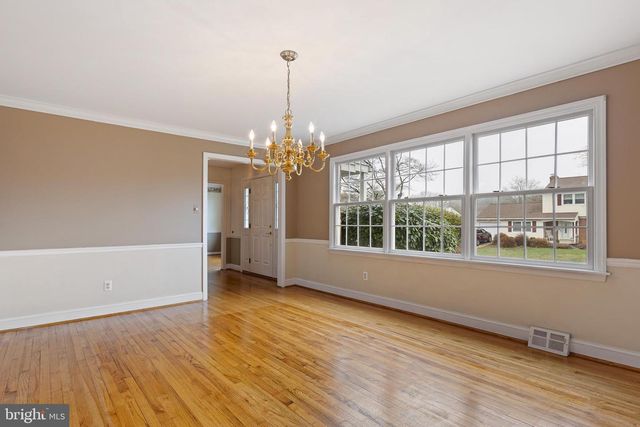 124 DECKER DR, Newark, DE 19711