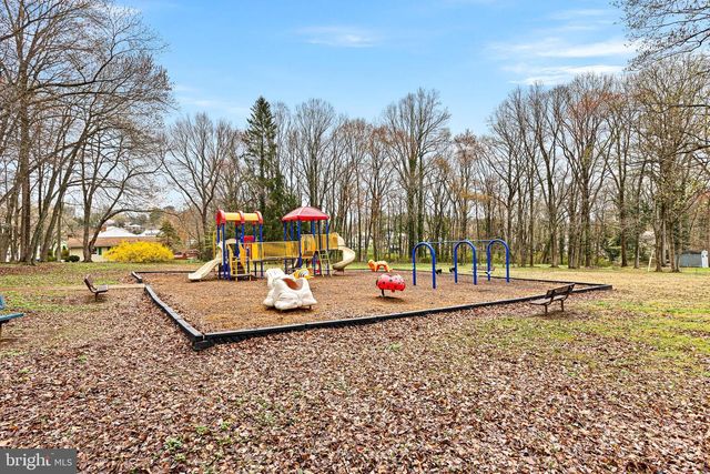 124 DECKER DR, Newark, DE 19711