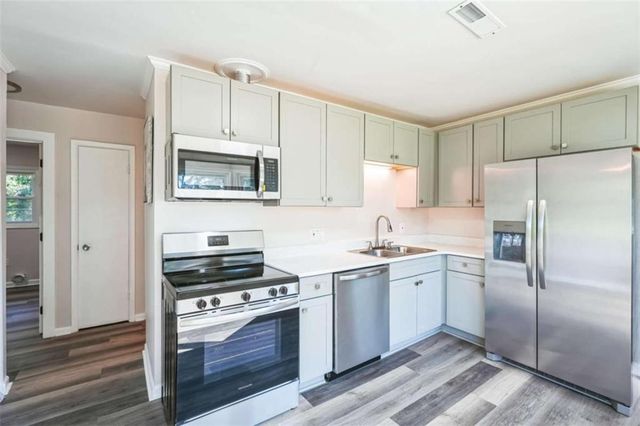 309 Lagrange Street, Grantville, GA 30220