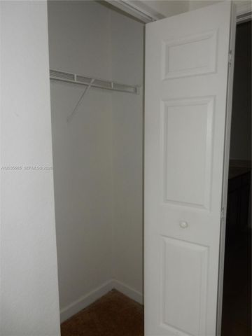 3467 W 89th Ter 0, Hialeah, FL 33018