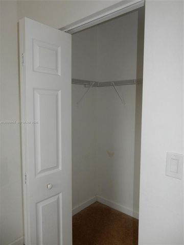 3467 W 89th Ter 0, Hialeah, FL 33018