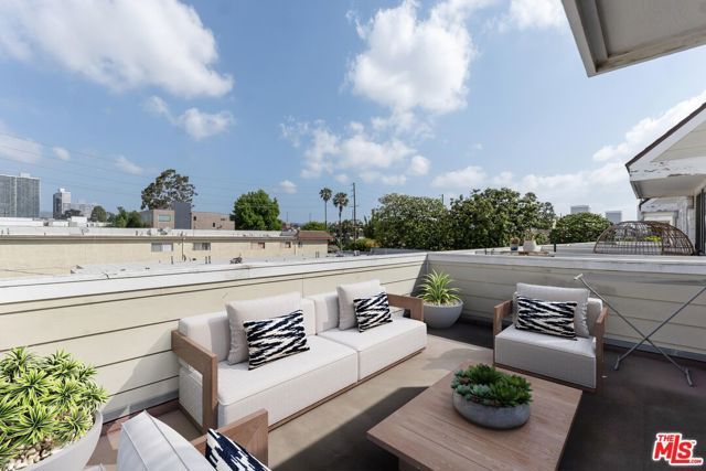 1717 Stoner Avenue 105, Los Angeles, CA 90025