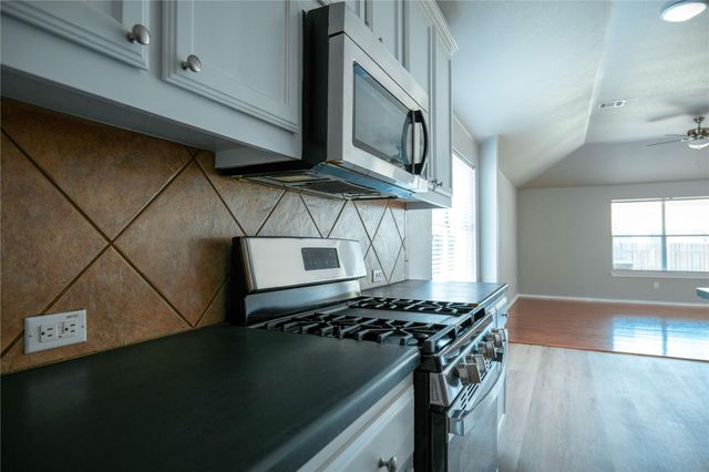 18704 Dry Pond DR, Pflugerville, TX 78660