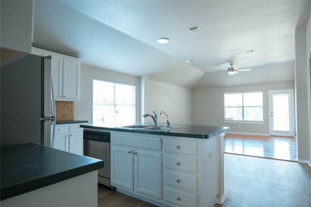 18704 Dry Pond DR, Pflugerville, TX 78660
