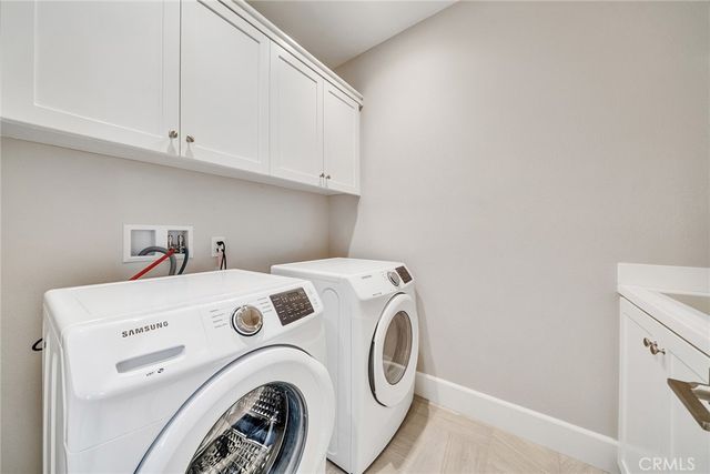247 Oceano, Irvine, CA 92602