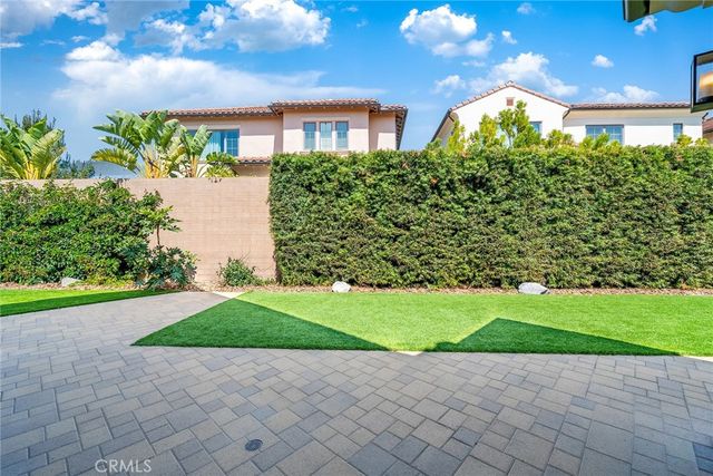 247 Oceano, Irvine, CA 92602