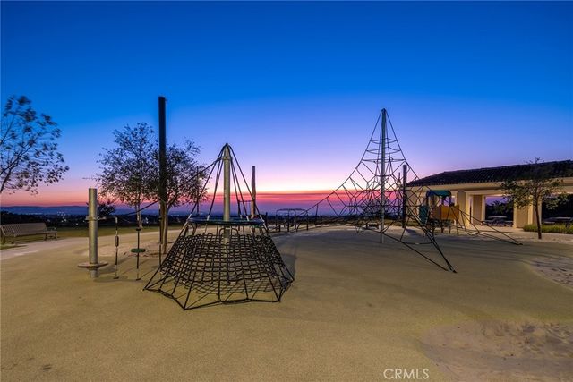 247 Oceano, Irvine, CA 92602