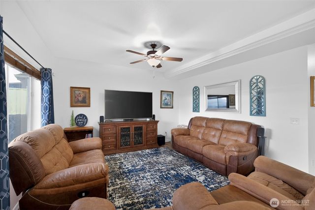 1427 W Century St, Moses Lake, WA 98837