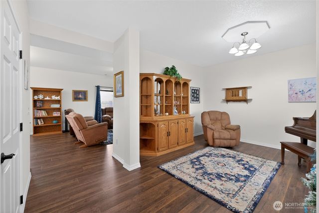 1427 W Century St, Moses Lake, WA 98837