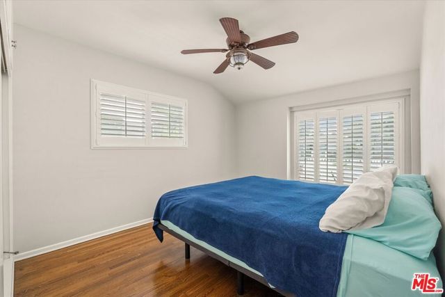 9313 Hayvenhurst Avenue, North Hills, CA 91343