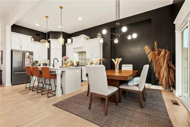 21123 W 186th Terrace, Spring Hill, KS 66083