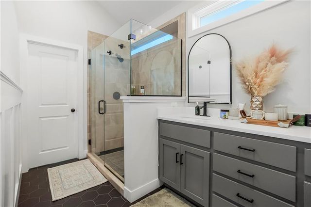 21123 W 186th Terrace, Spring Hill, KS 66083