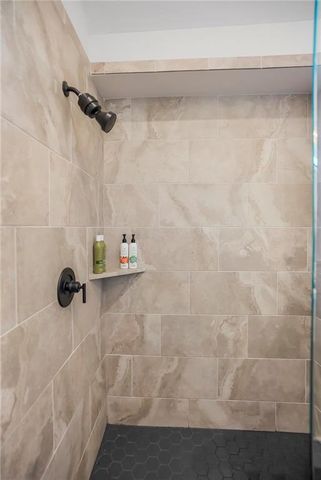 21123 W 186th Terrace, Spring Hill, KS 66083