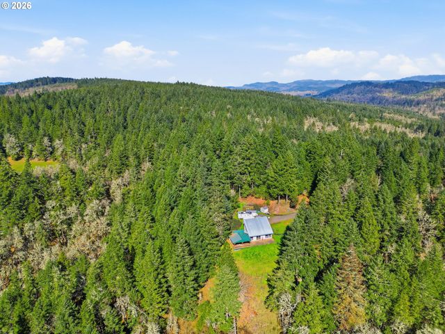 28460 SUTHERLIN Ln, Eugene, OR 97405