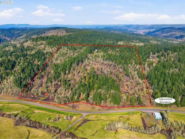 28460 SUTHERLIN Ln, Eugene, OR 97405