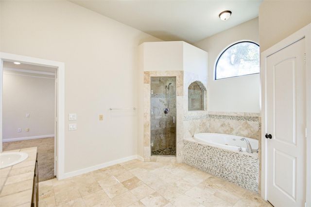 11021 Little John Way, Houston, TX 77043