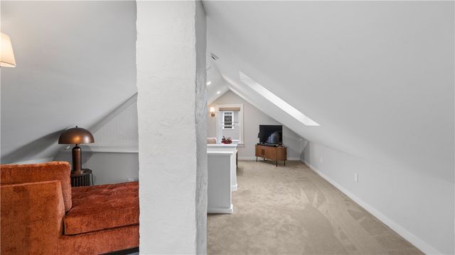 629 Thames Street, Newport, RI 02840