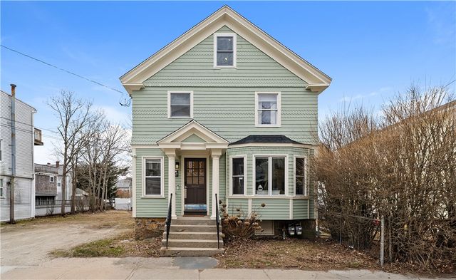 629 Thames Street, Newport, RI 02840