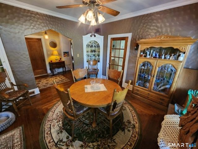 425 Pomeroy Avenue, Meriden, CT 06450