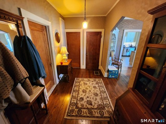 425 Pomeroy Avenue, Meriden, CT 06450