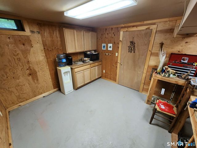 425 Pomeroy Avenue, Meriden, CT 06450