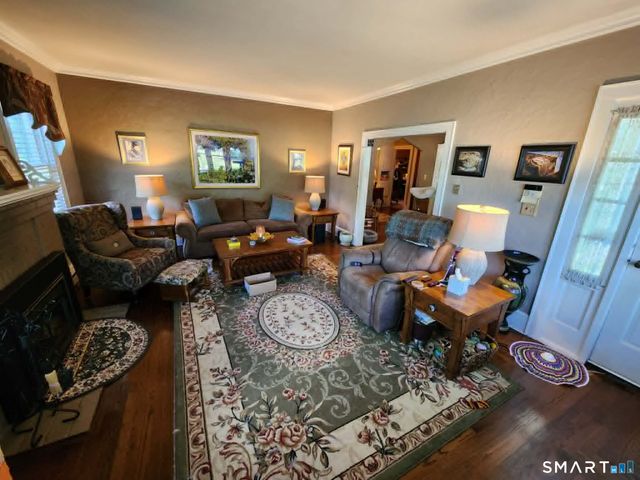 425 Pomeroy Avenue, Meriden, CT 06450