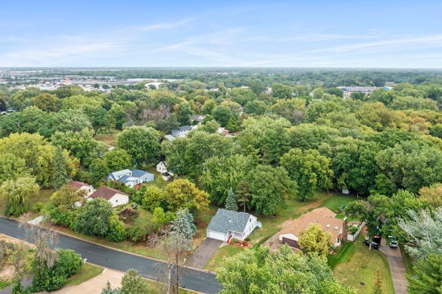 8008 Mount Curve Boulevard, Brooklyn Park, MN 55445