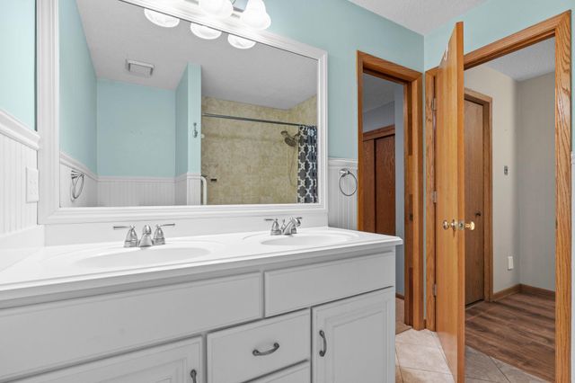 8008 Mount Curve Boulevard, Brooklyn Park, MN 55445