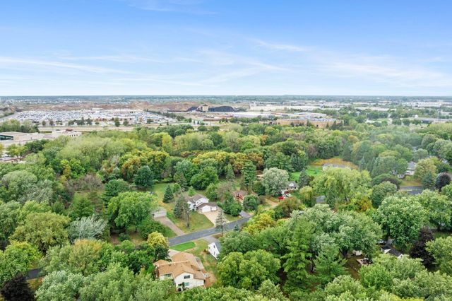 8008 Mount Curve Boulevard, Brooklyn Park, MN 55445