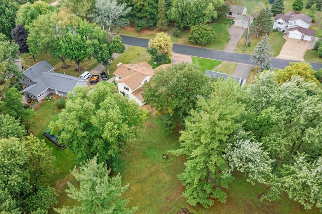 8008 Mount Curve Boulevard, Brooklyn Park, MN 55445