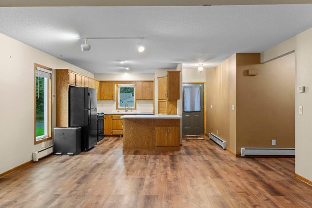 8008 Mount Curve Boulevard, Brooklyn Park, MN 55445