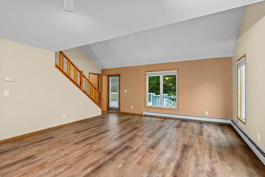 8008 Mount Curve Boulevard, Brooklyn Park, MN 55445 — photo 4