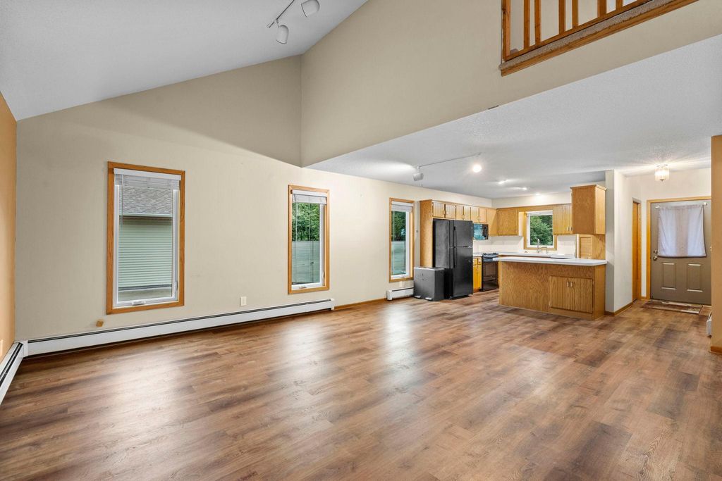 8008 Mount Curve Boulevard, Brooklyn Park, MN 55445 — photo 5